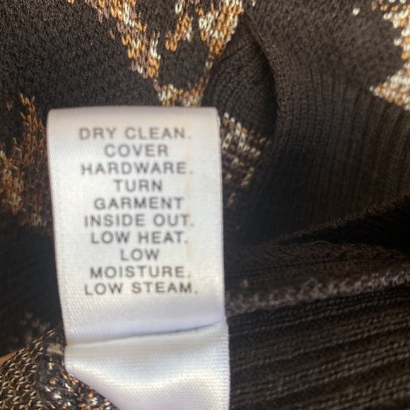 St. John animal print cardigan Size S - Picture 9 of 9